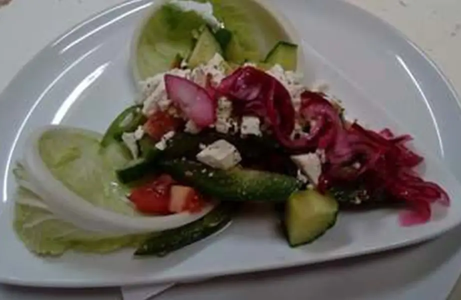 Receita - Salada com Vinagrete de Açaí - Tribe Açaí